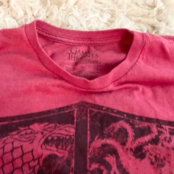 Game of Thrones | Red Tee XL HBO Dragons Red Black Mother of Dragons - Picture 10 of 10